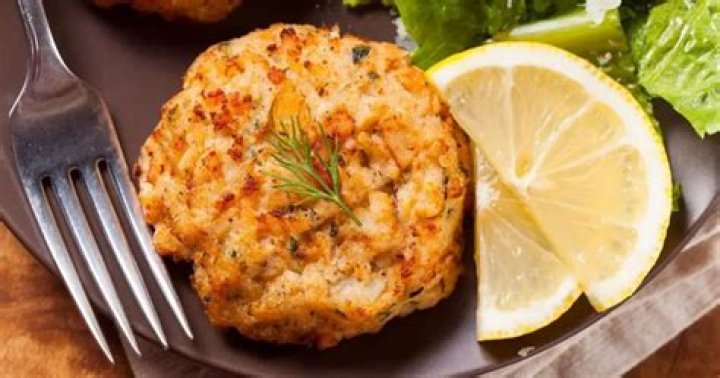 Can vegetarians eat crab?