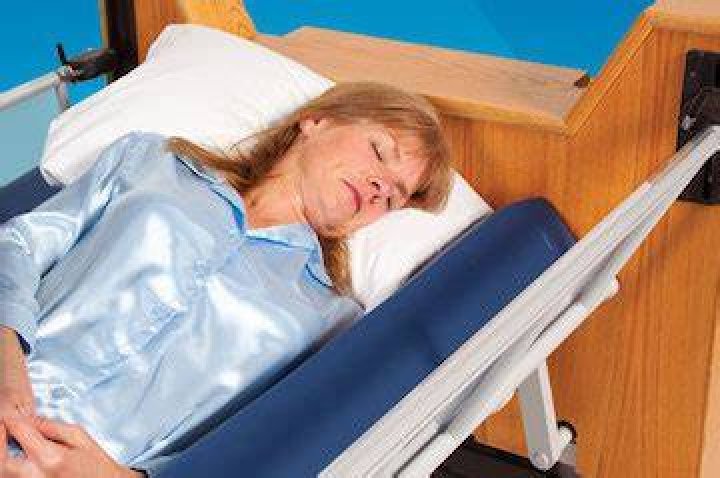 Do ALS patients sleep a lot?