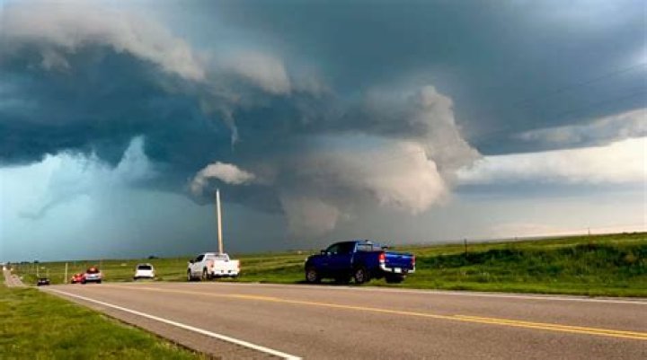 Does Broken Arrow have tornadoes?