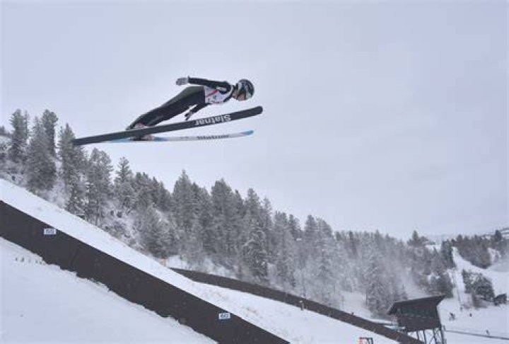 Does the US have a ski jumping team?