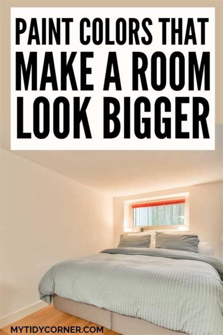 【How-to】How can i make my attic room look bigger