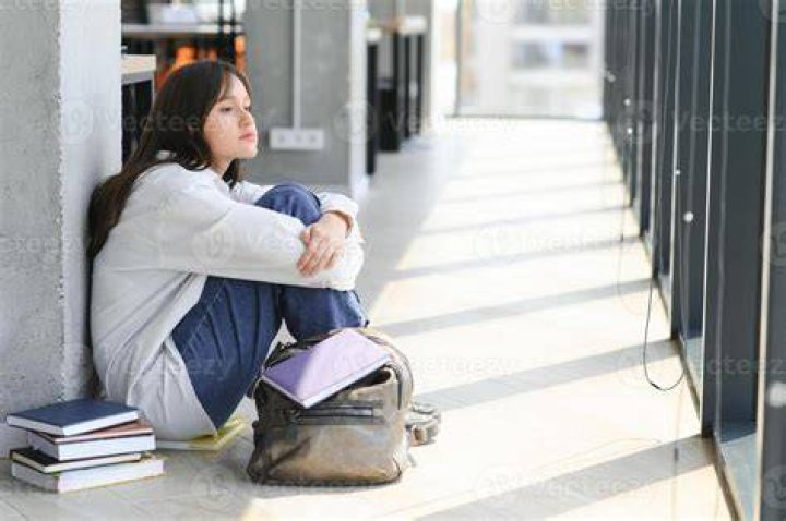 【How-to】Is it ok to be a loner in high school