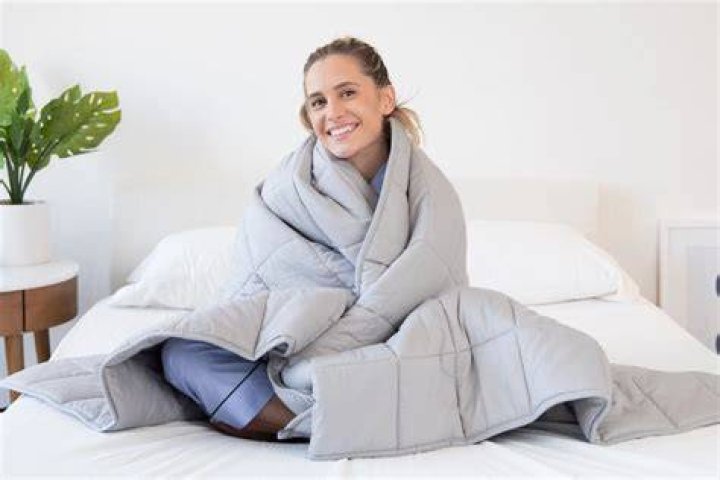 Is a weighted blanket too hot for summer?