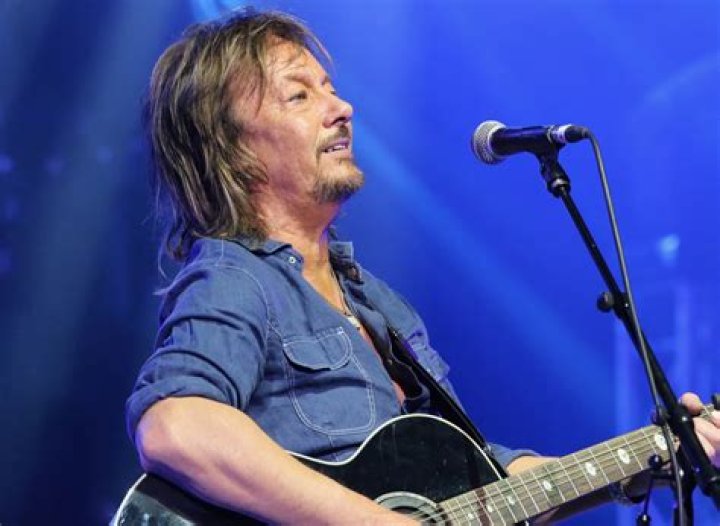 Is Smokie still alive?