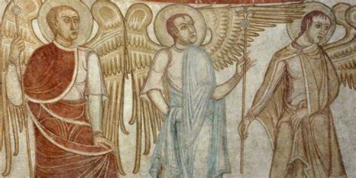 What's the difference between an angel and an archangel?