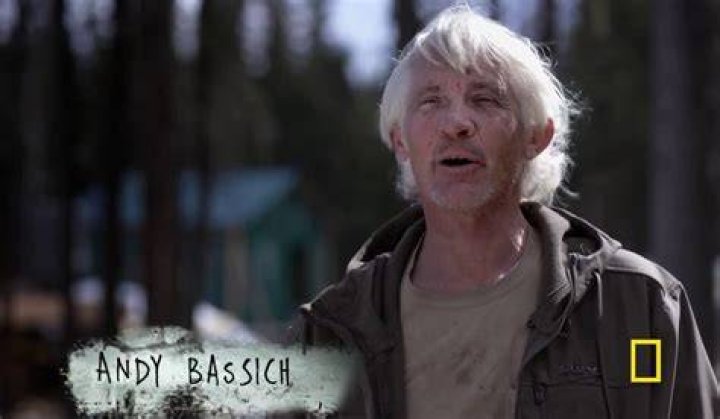 What did Andy Bassich do to his hip?