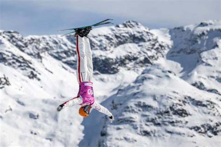 Where does freestyle skiing take place?