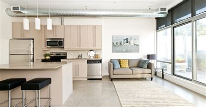Which floor is best in four floor apartment?