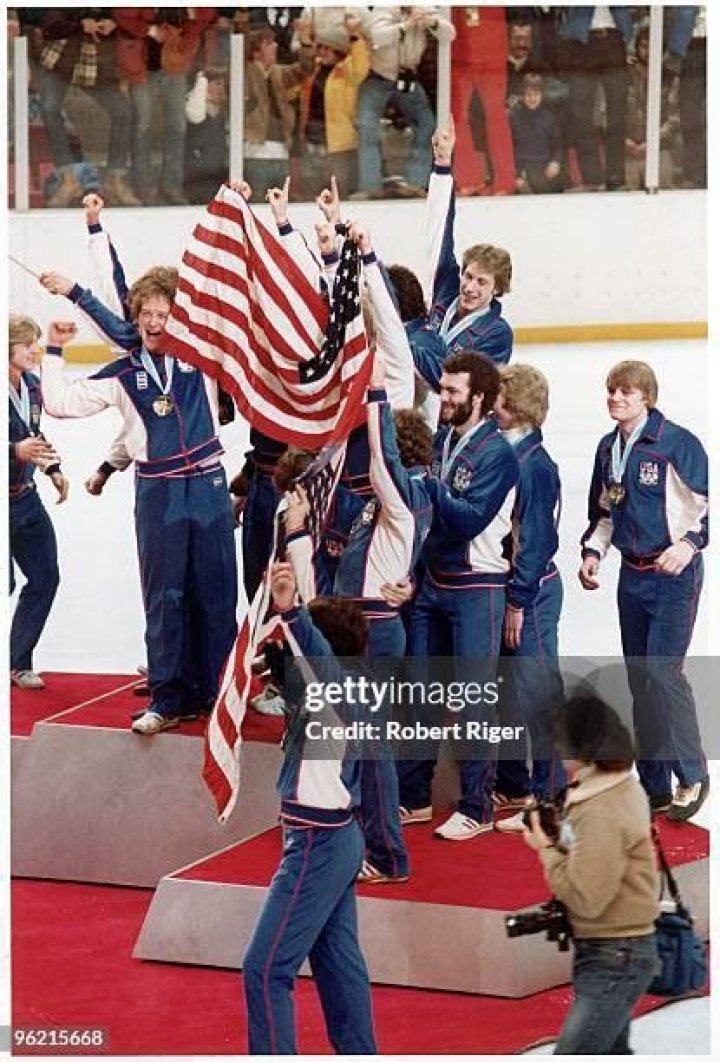 Who did the 1980 US hockey team beat for the gold medal?