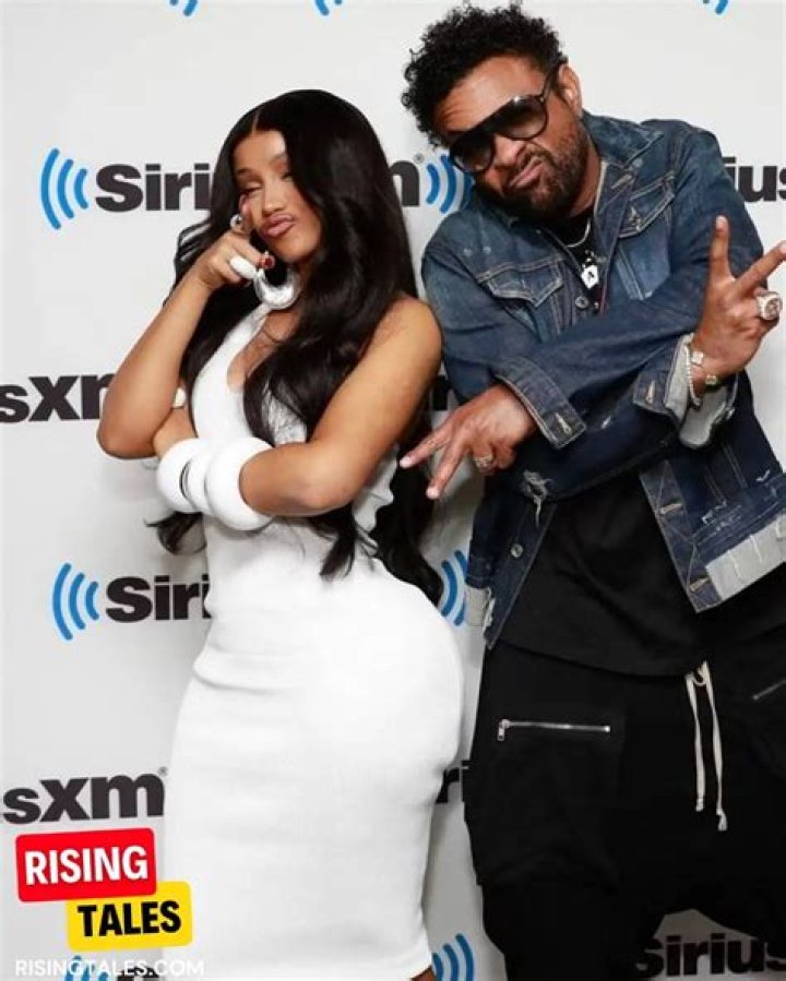 Who is Shaggy's girlfriend?