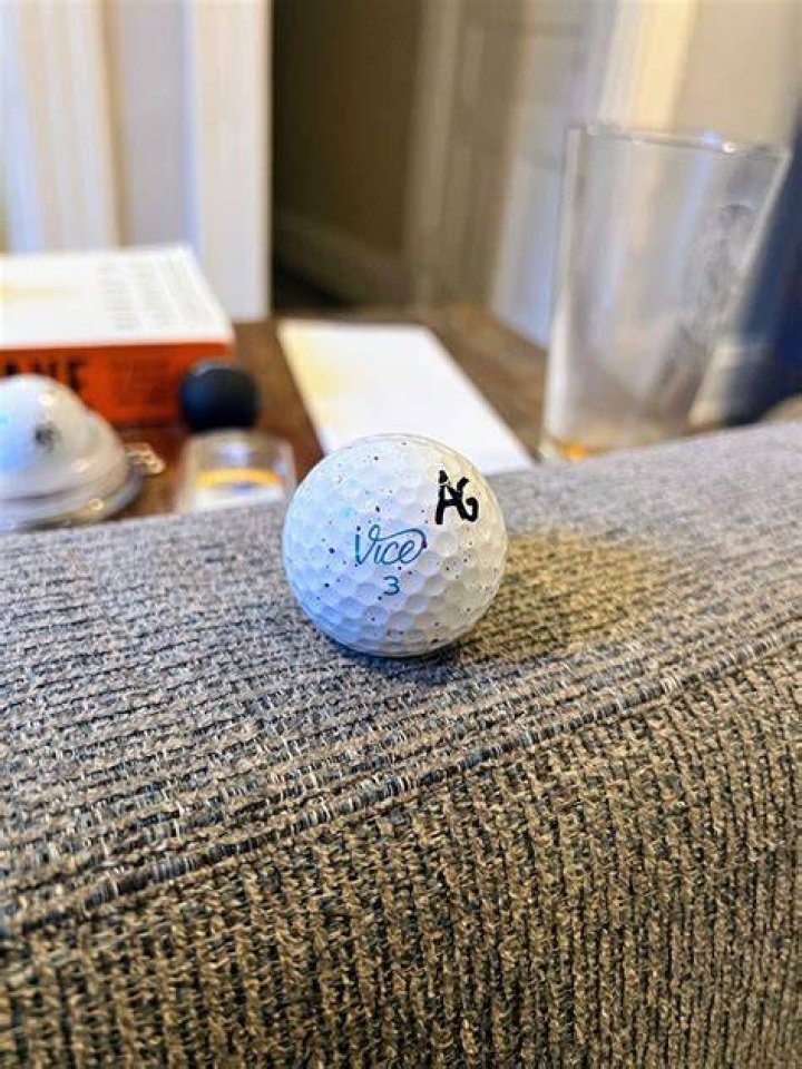 Why do pros mark their golf balls?